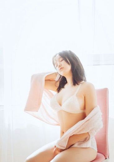 《漂亮的女邻居_超清免费播放