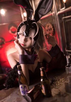 女孩堕落手册_正片免费观看